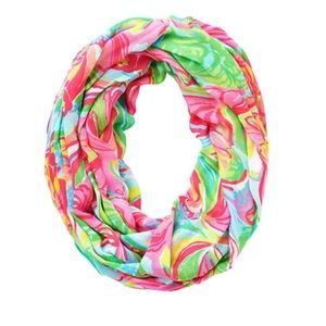 NWT LillyPulitzer So A Peeling Riley Infinity Loop